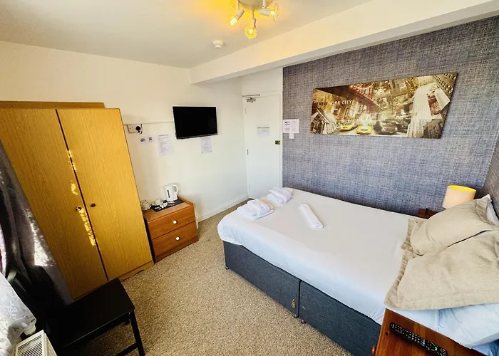 Carlton Court Hotel Eastbourne